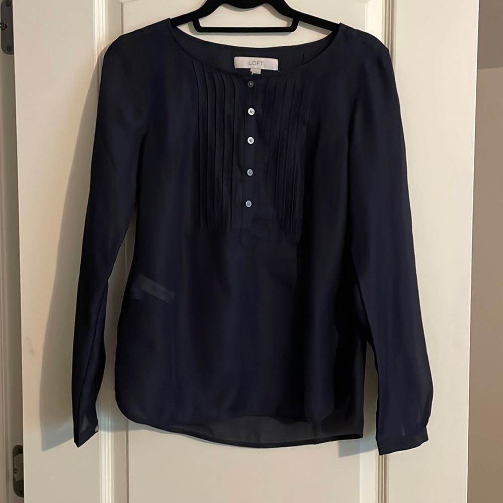 LOFT Womens Peasant Top Blouse Size XS Pleated Navy Blue Sheer Henley